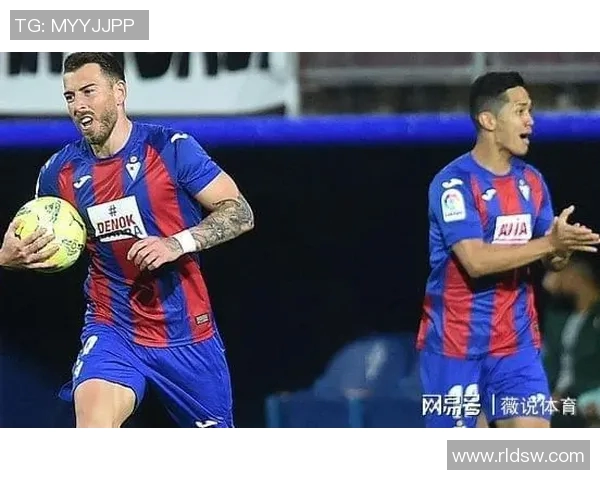 埃瓦尔对阵巴塞罗那直播比分实时更新及赛况分析