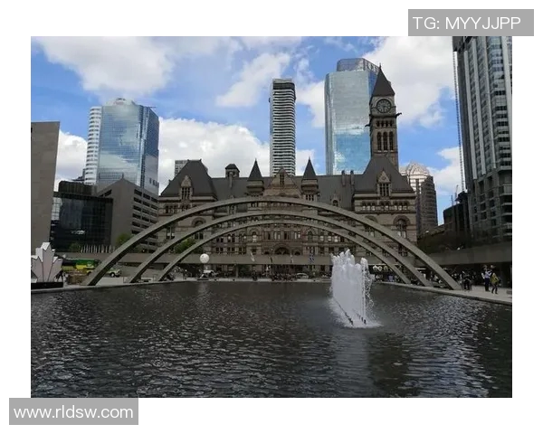 多伦多与墨美洲的文化碰撞与经济对比分析 多伦多与墨美洲的文化碰撞与经济对比分析