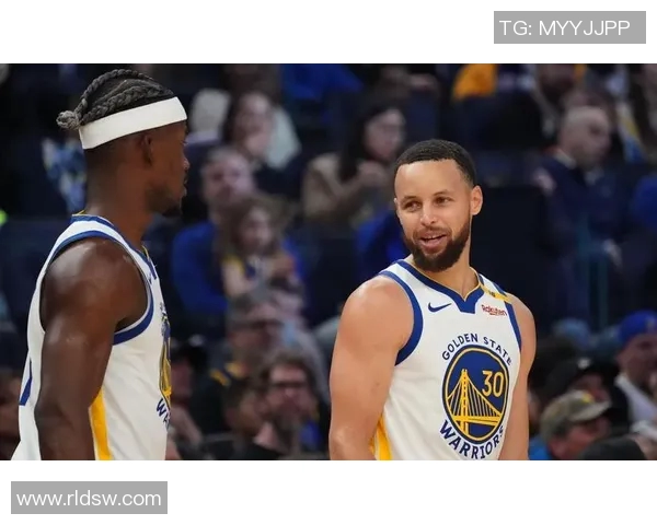 勇士大胜开拓者，系列赛5-0横扫晋级，黄金时代再启航