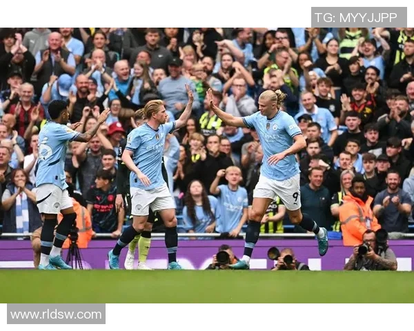 切尔西新援爆冷暴扣，蓝军击败阿森纳豪取三分