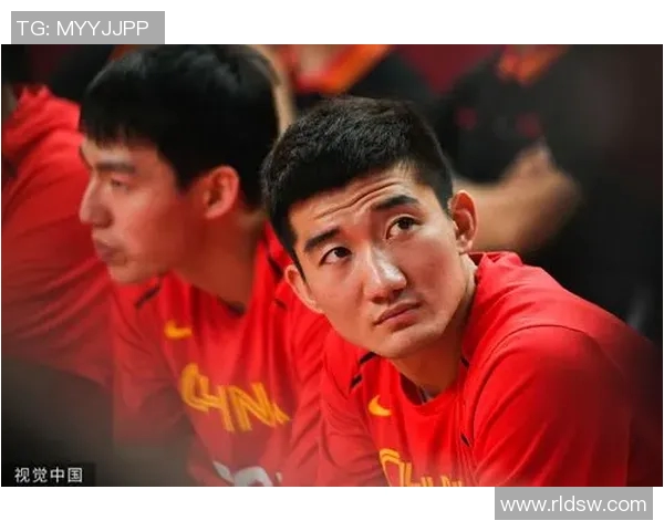 孙铭徽在场上示弱,备受批评和质疑:他还能重回巅峰吗? 孙铭徽在场上示弱,备受批评和质疑:他还能重回巅峰吗?