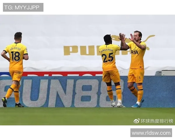 凯恩的传奇之路:从天才少年到足球巨星的辉煌历程与背后故事 凯恩的传奇之路:从天才少年到足球巨星的辉煌历程与背后故事