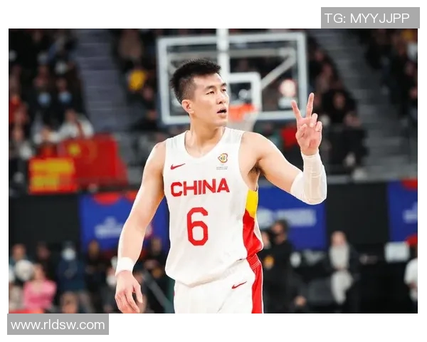 郭艾伦领衔中国男篮新征程展现实力与风采的崭新篇章 郭艾伦领衔中国男篮新征程展现实力与风采的崭新篇章