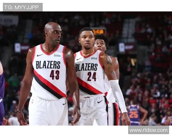 灰熊与山猫精彩对决全场录像回放及精彩瞬间分析